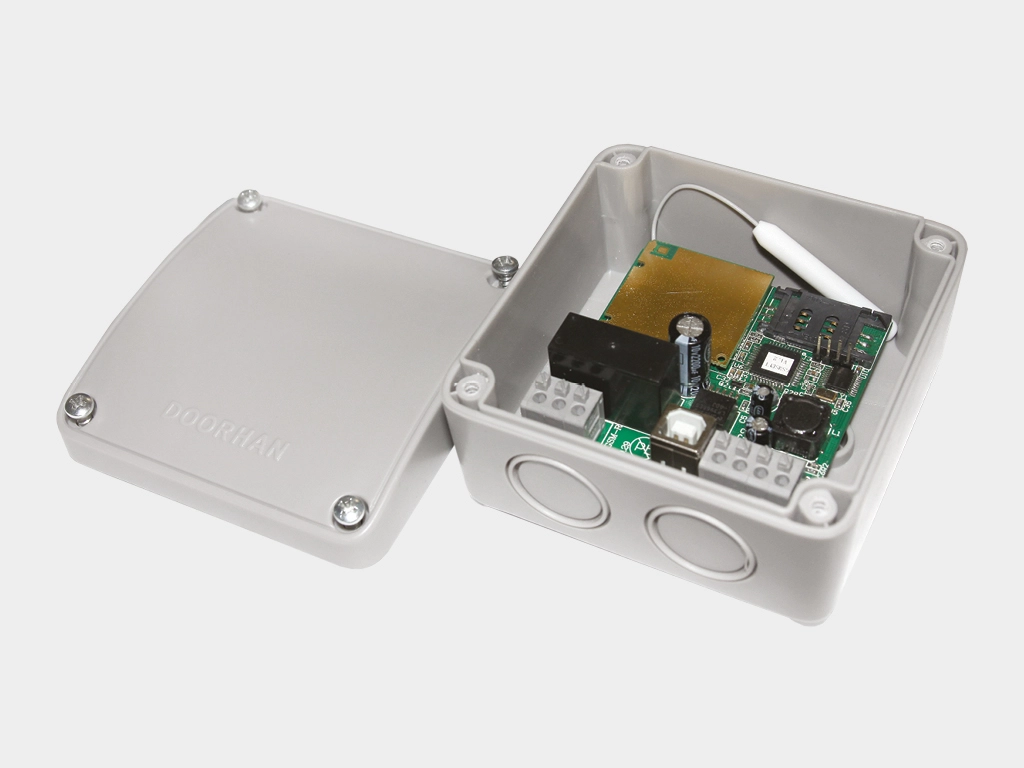 Блок управления серии cv01 для осуществления возможности дистанционного управления одной роллетой или группой роллет.